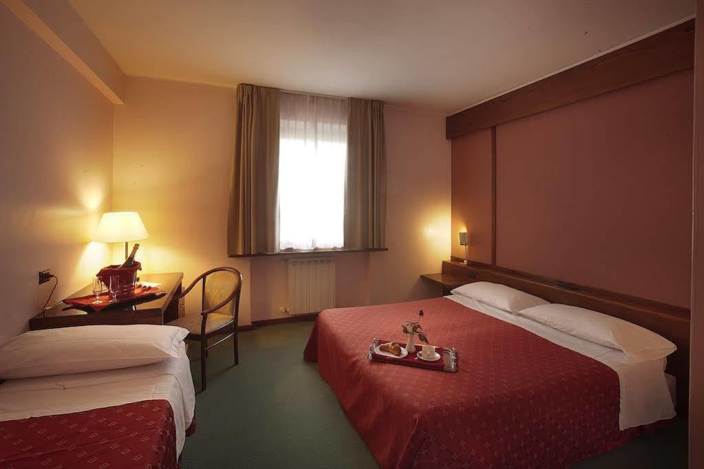 Hotel Капракотта Экстерьер фото